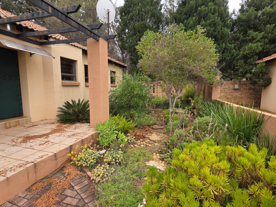 2 Bedroom Property for Sale in Wilkoppies North West